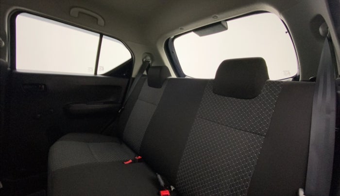 2022 Maruti IGNIS SIGMA 1.2, Petrol, Manual, 10,231 km, Right Side Rear Door Cabin