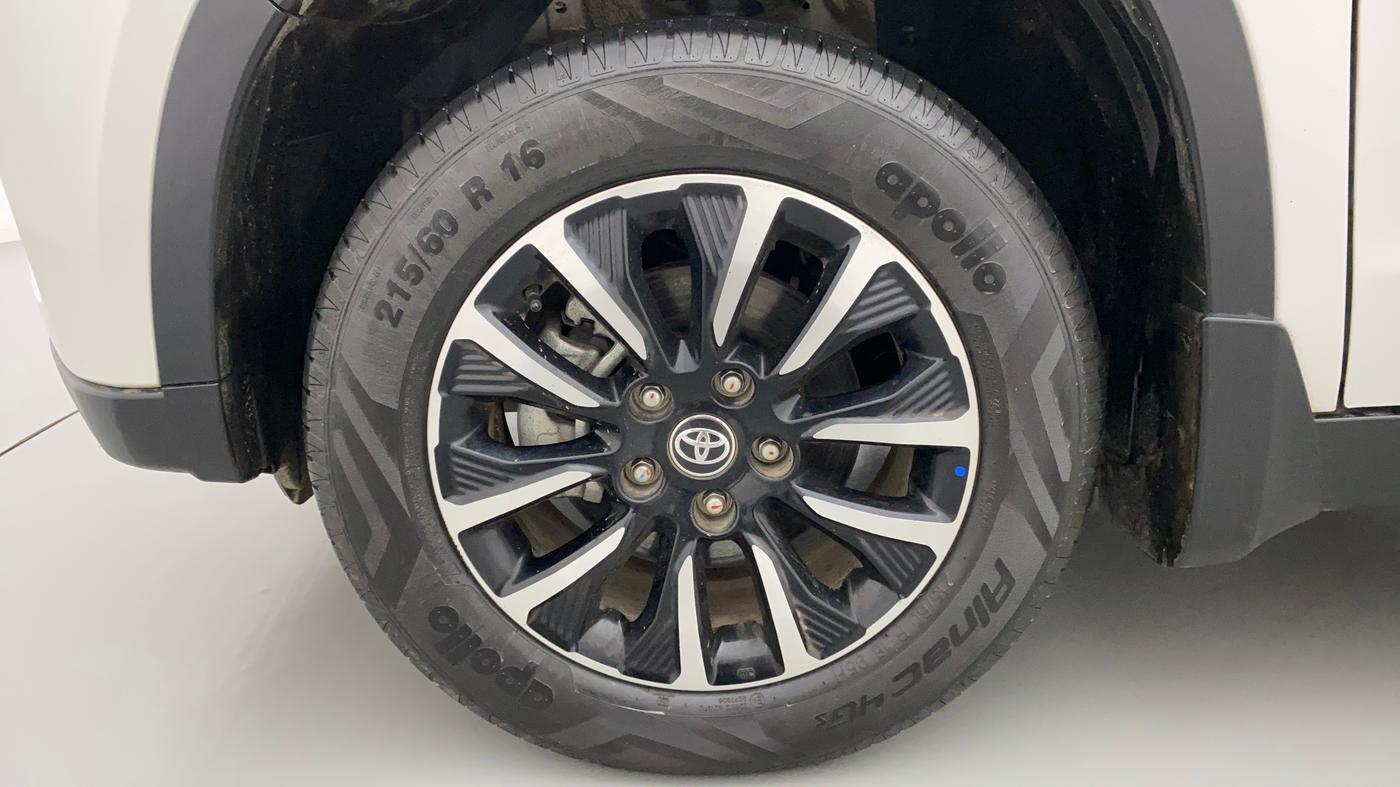 2022 Toyota URBAN CRUISER PREMIUM GRADE AT, Petrol, Automatic, 2,900 km, Left Front Wheel