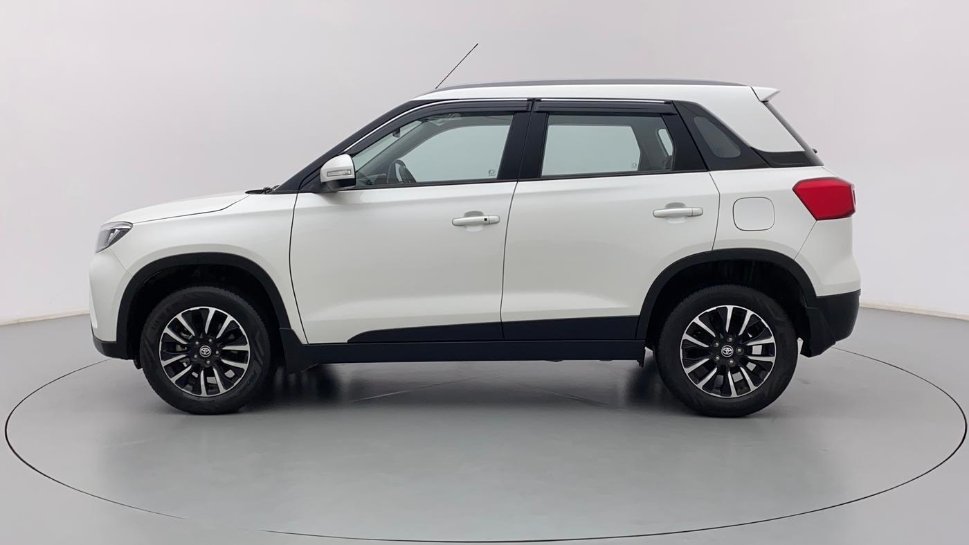 2022 Toyota URBAN CRUISER PREMIUM GRADE AT, Petrol, Automatic, 2,900 km, Left Side