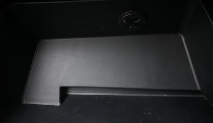 2022 Tata TIAGO NRG XZ AMT, Petrol, Automatic, 2,499 km, Cooled Glove Box