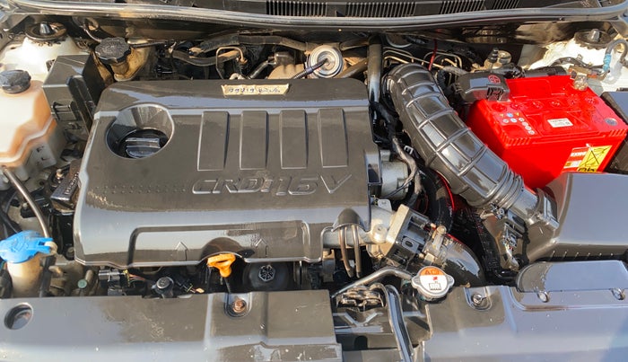 2016 Hyundai Verna 1.6 CRDI S, Diesel, Manual, 91,205 km, Engine View