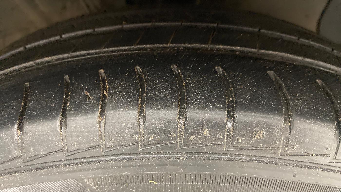 2019 Hyundai NEW SANTRO SPORTZ CNG, CNG, Manual, 39,957 km, Right Rear Tyre Tread