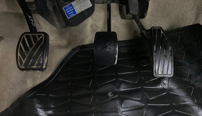 2018 Maruti Dzire VXI, Petrol, Manual, 29,115 km, Pedals