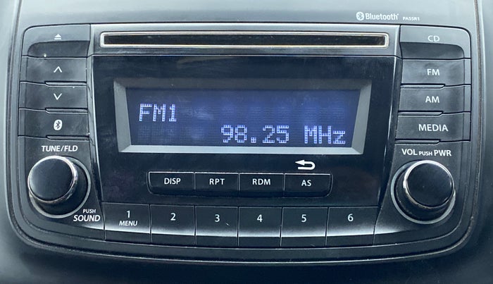 2018 Maruti Dzire VXI, Petrol, Manual, 29,115 km, Infotainment System