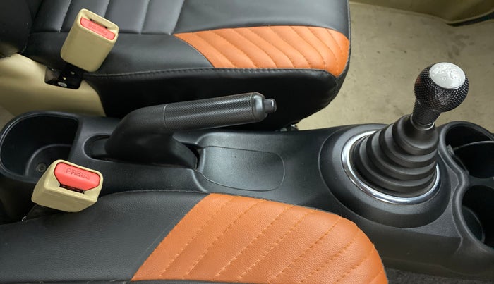 2015 Honda Brio 1.2 S MT I VTEC, Petrol, Manual, 38,940 km, Gear Lever
