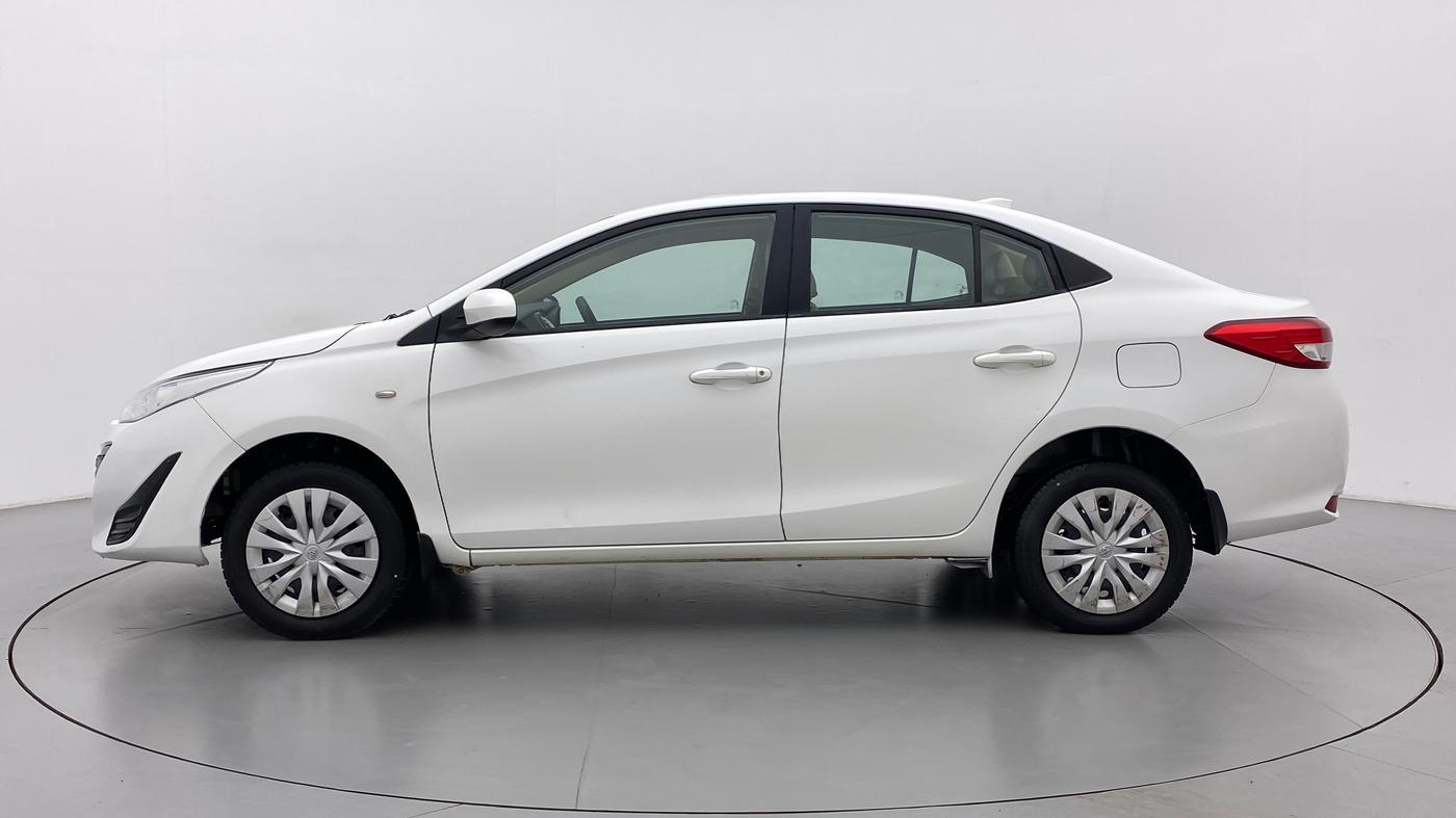 2018 Toyota YARIS J CVT, Petrol, Automatic, 65,064 km, Left Side