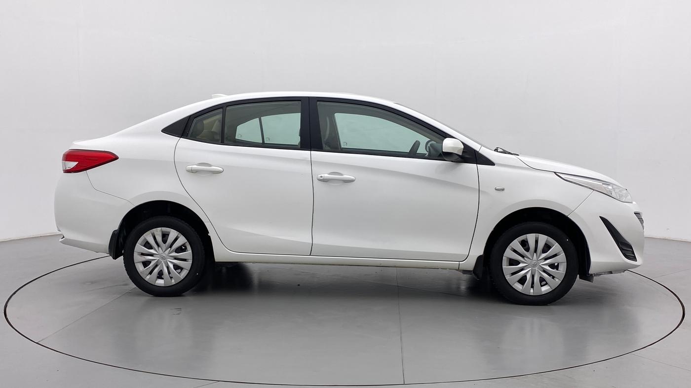 2018 Toyota YARIS J CVT, Petrol, Automatic, 65,064 km, Right Side View