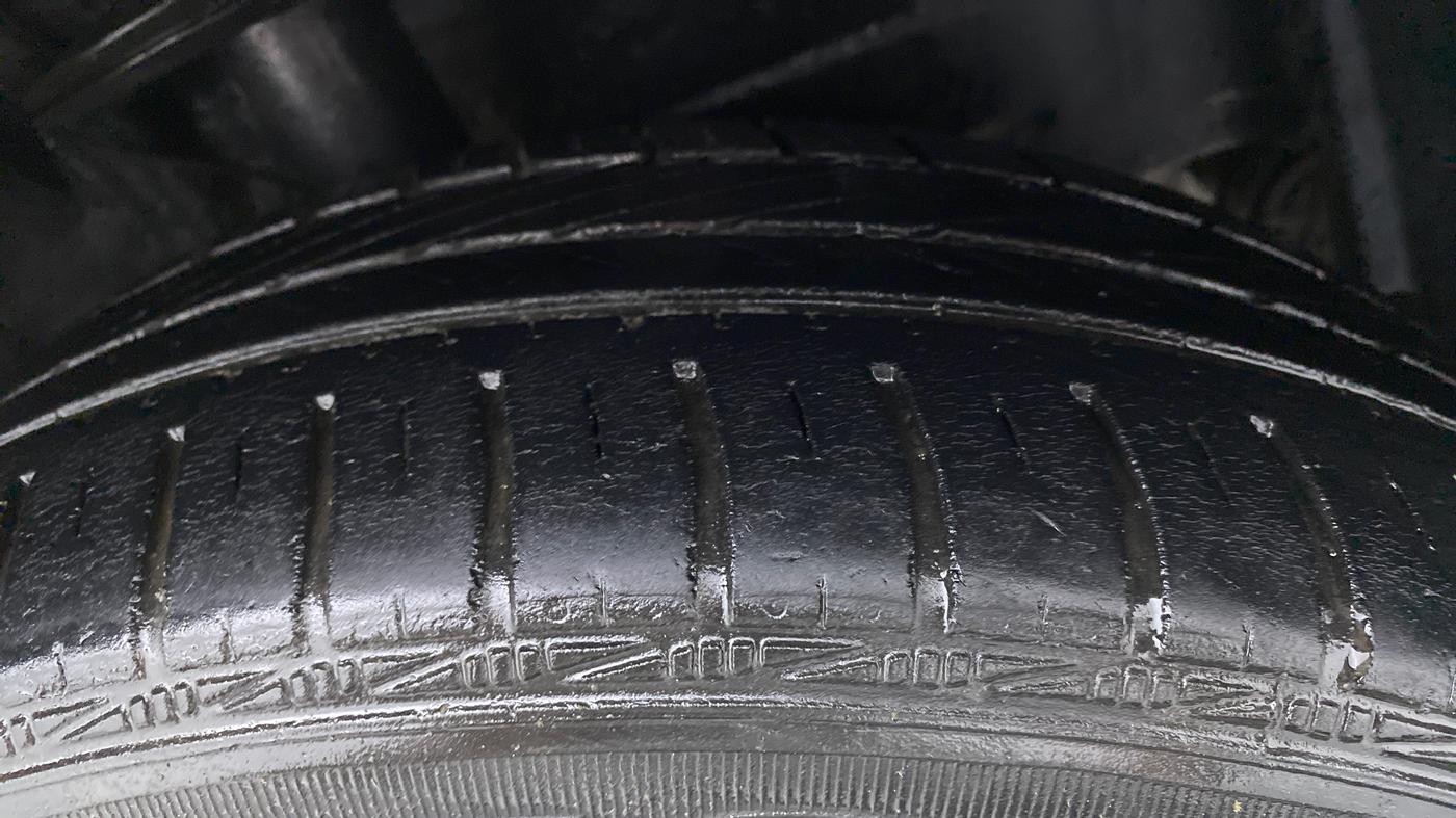 2018 Toyota YARIS J CVT, Petrol, Automatic, 65,064 km, Right Front Tyre Tread