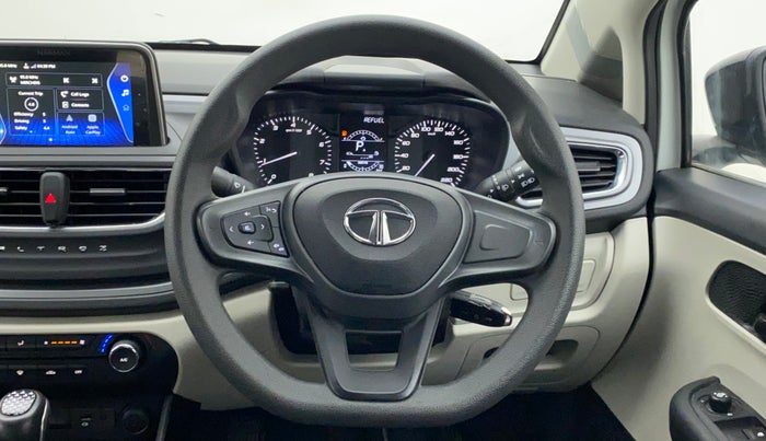 2022 Tata ALTROZ XMA PLUS PETROL, Petrol, Manual, 4,816 km, Steering Wheel Close Up