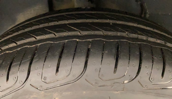 2022 Tata ALTROZ XMA PLUS PETROL, Petrol, Manual, 4,816 km, Right Rear Tyre Tread