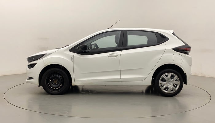 2022 Tata ALTROZ XMA PLUS PETROL, Petrol, Manual, 4,816 km, Left Side