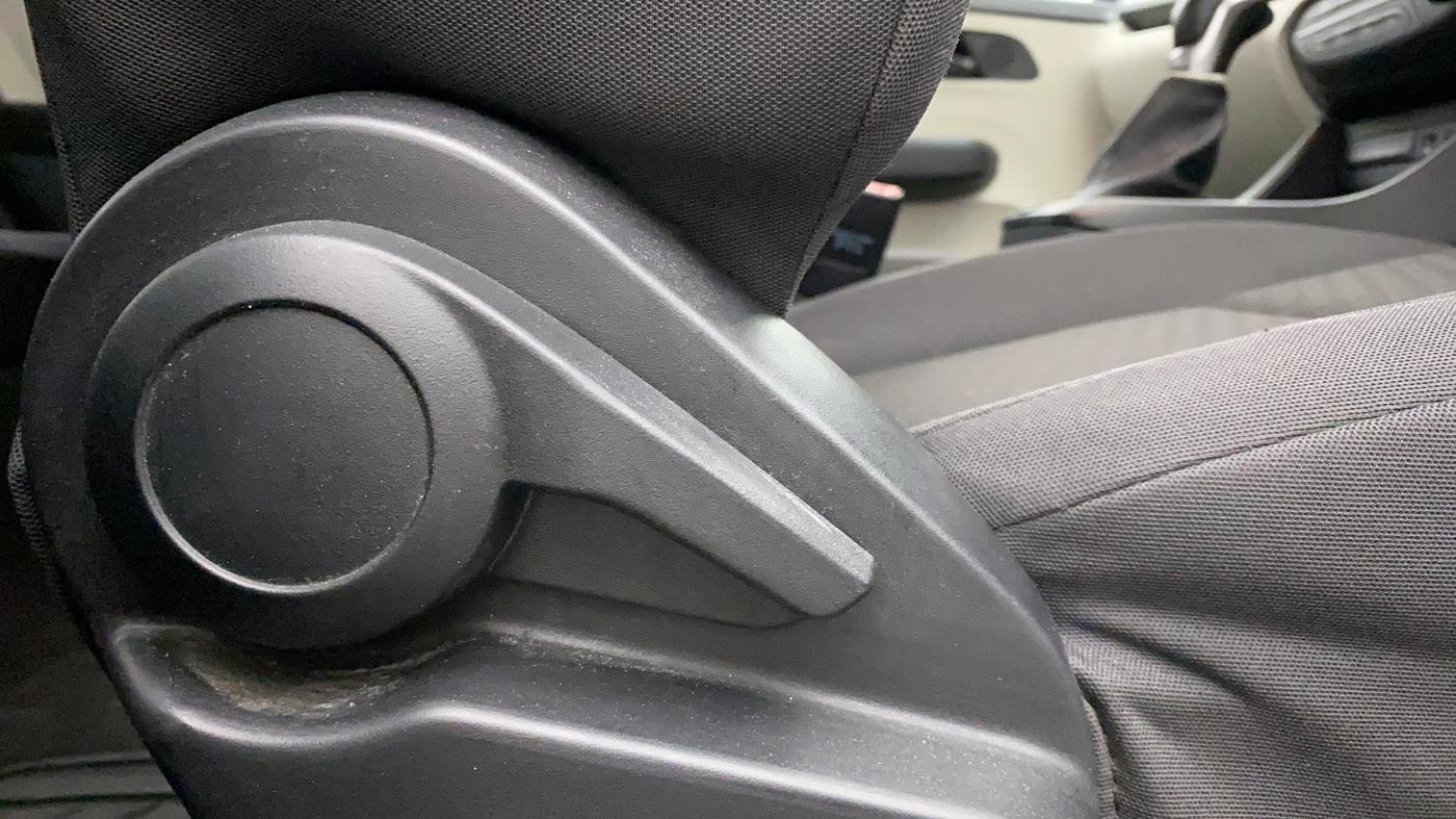 2022 Tata ALTROZ XMA PLUS PETROL, Petrol, Manual, 4,816 km, Driver Side Adjustment Panel