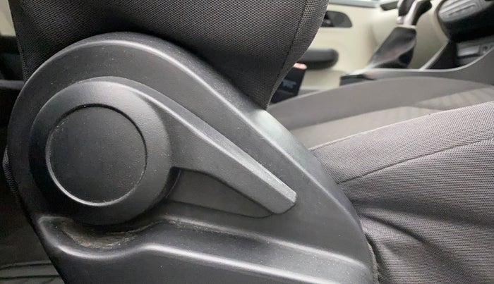 2022 Tata ALTROZ XMA PLUS PETROL, Petrol, Manual, 4,816 km, Driver Side Adjustment Panel