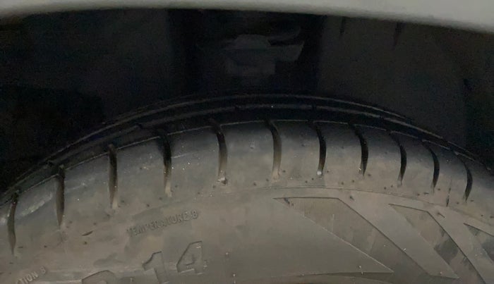 2020 Renault Kwid CLIMBER 1.0 (O), Petrol, Manual, 56,092 km, Right Front Tyre Tread