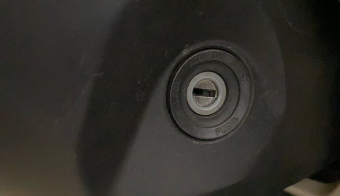 2018 Maruti Dzire VDI, Diesel, Manual, 1,20,237 km, Keyless Start/ Stop Button