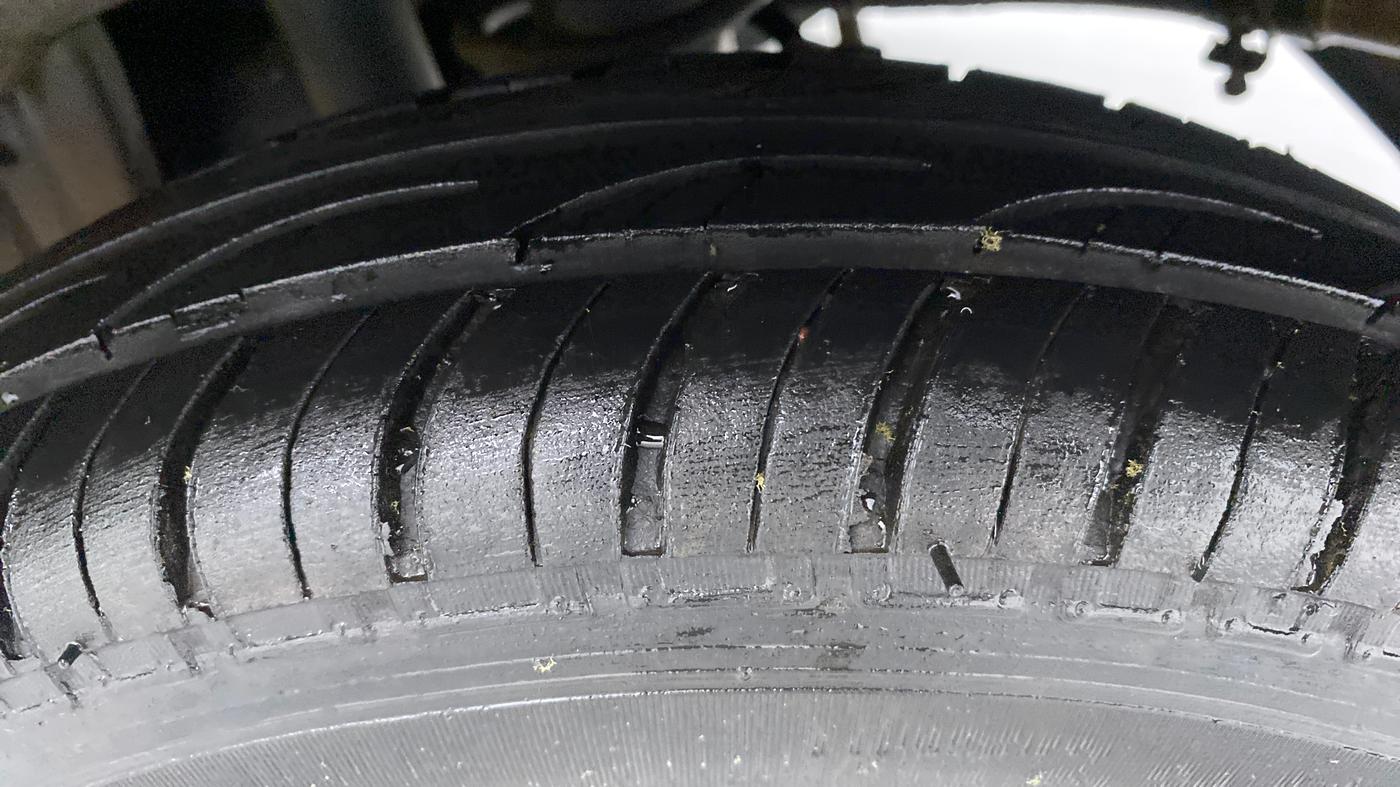 2019 Maruti Alto 800 LXI, Petrol, Manual, 51,247 km, Left Rear Tyre Tread