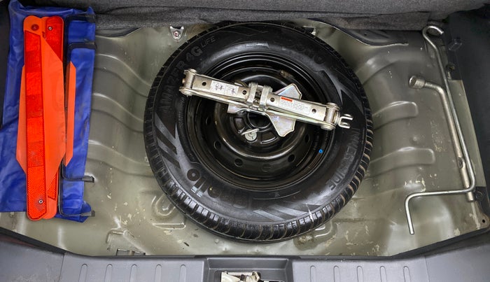 2019 Maruti Alto 800 LXI, Petrol, Manual, 51,247 km, Spare Tyre