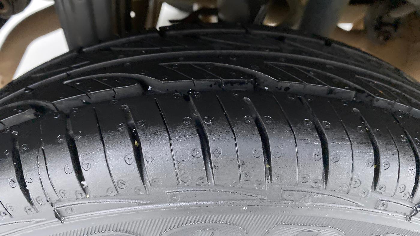 2019 Maruti Alto 800 LXI, Petrol, Manual, 51,247 km, Right Rear Tyre Tread