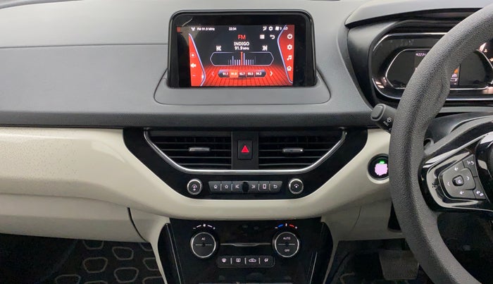 2020 Tata NEXON XZA PLUS PETROL, Petrol, Automatic, 25,496 km, Air Conditioner