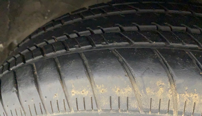 2019 Honda Amaze 1.2L I-VTEC S, Petrol, Manual, 22,572 km, Right Front Tyre Tread