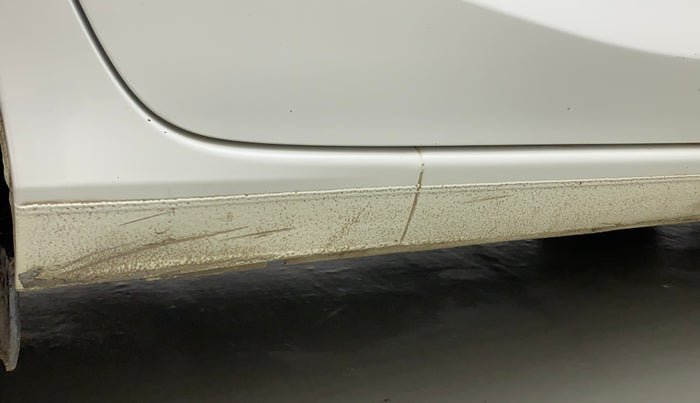2019 Honda Amaze 1.2L I-VTEC S, Petrol, Manual, 22,572 km, Right running board - Slightly dented