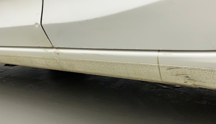 2019 Honda Amaze 1.2L I-VTEC S, Petrol, Manual, 22,572 km, Left running board - Slightly dented