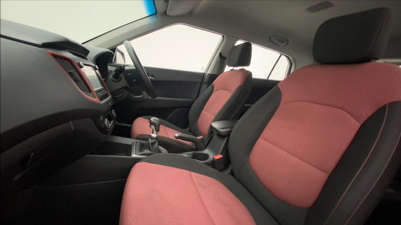 2017 Hyundai Creta SX PLUS 1.6 PETROL DUAL TONE, Petrol, Manual, 56,111 km, Right Side Front Door Cabin