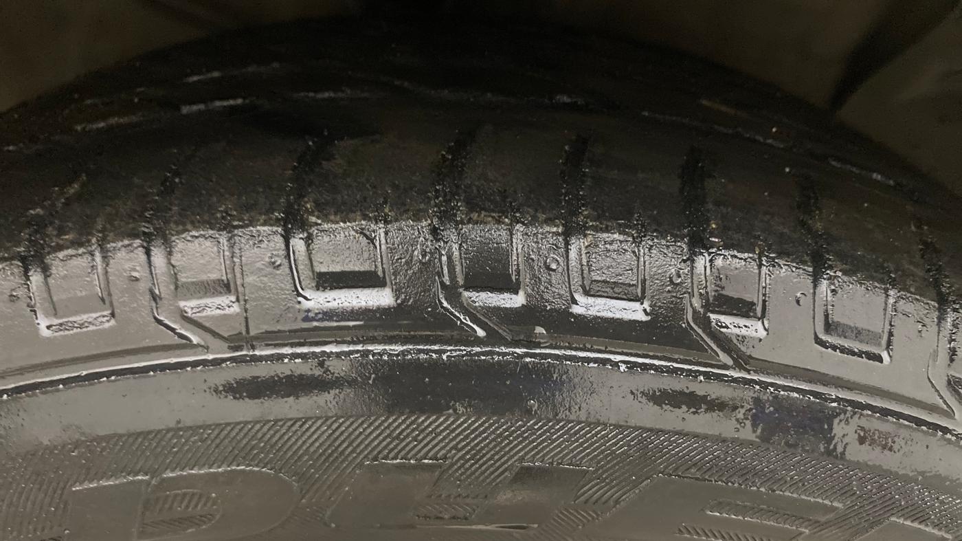 2018 Hyundai Creta SX PLUS AT 1.6 PETROL, Petrol, Automatic, 1,25,088 km, Right Front Tyre Tread