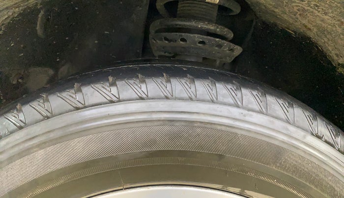 2021 Tata Safari XZA PLUS 6S, Diesel, Automatic, 1,19,750 km, Left Front Tyre Tread