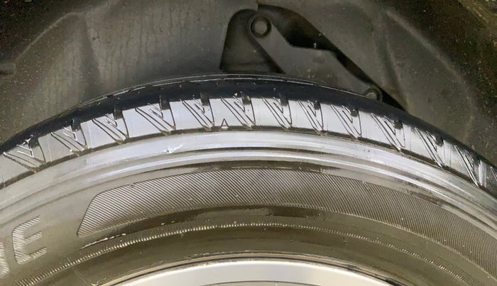 2021 Tata Safari XZA PLUS 6S, Diesel, Automatic, 1,19,750 km, Right Rear Tyre Tread