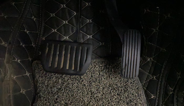 2021 Tata Safari XZA PLUS 6S, Diesel, Automatic, 1,19,750 km, Pedals