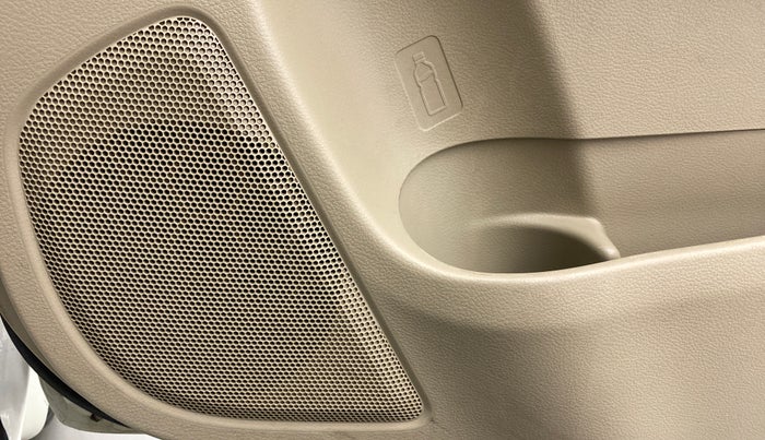 2022 Maruti Ertiga ZXI SHVS, Petrol, Manual, 32,437 km, Speaker