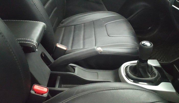 2021 Honda WR-V 1.2L I-VTEC SV MT, Petrol, Manual, 50,220 km, Gear Lever