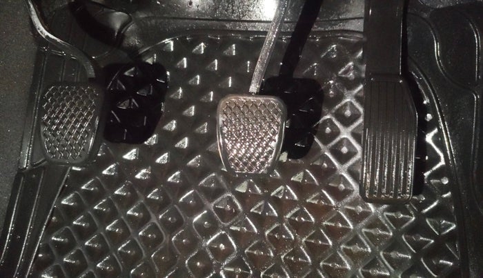 2021 Honda WR-V 1.2L I-VTEC SV MT, Petrol, Manual, 50,220 km, Pedals