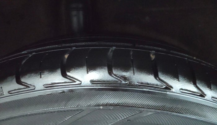 2021 Honda WR-V 1.2L I-VTEC SV MT, Petrol, Manual, 50,220 km, Right Rear Tyre Tread