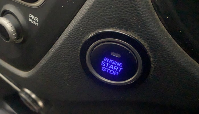 2018 Hyundai i20 Active 1.2 SX DUAL TONE, Petrol, Manual, 44,751 km, Keyless Start/ Stop Button