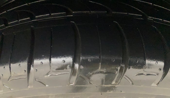 2018 Hyundai i20 Active 1.2 SX DUAL TONE, Petrol, Manual, 44,751 km, Left Front Tyre Tread