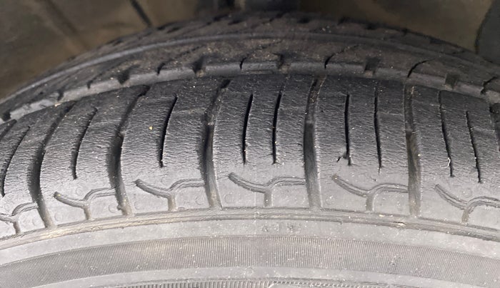 2019 Hyundai NEW SANTRO 1.1 SPORTS AMT, Petrol, Automatic, 30,147 km, Right Front Tyre Tread