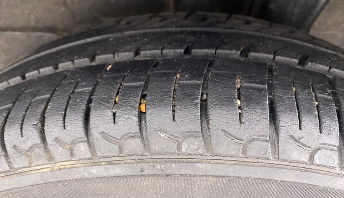 2019 Hyundai NEW SANTRO 1.1 SPORTS AMT, Petrol, Automatic, 30,147 km, Left Rear Tyre Tread