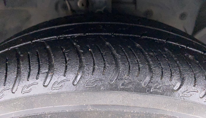 2019 Ford New Figo 1.5 TITANIUM, Diesel, Manual, 46,356 km, Right Front Tyre Tread