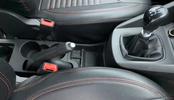 2019 Ford New Figo 1.5 TITANIUM, Diesel, Manual, 46,356 km, Gear Lever