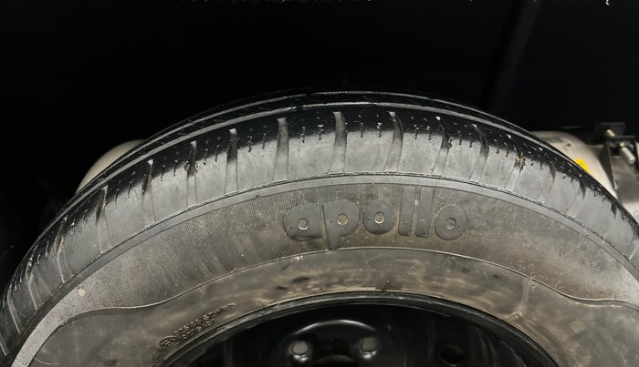 2023 Maruti Swift VXI CNG, CNG, Manual, 80,336 km, Spare Tyre