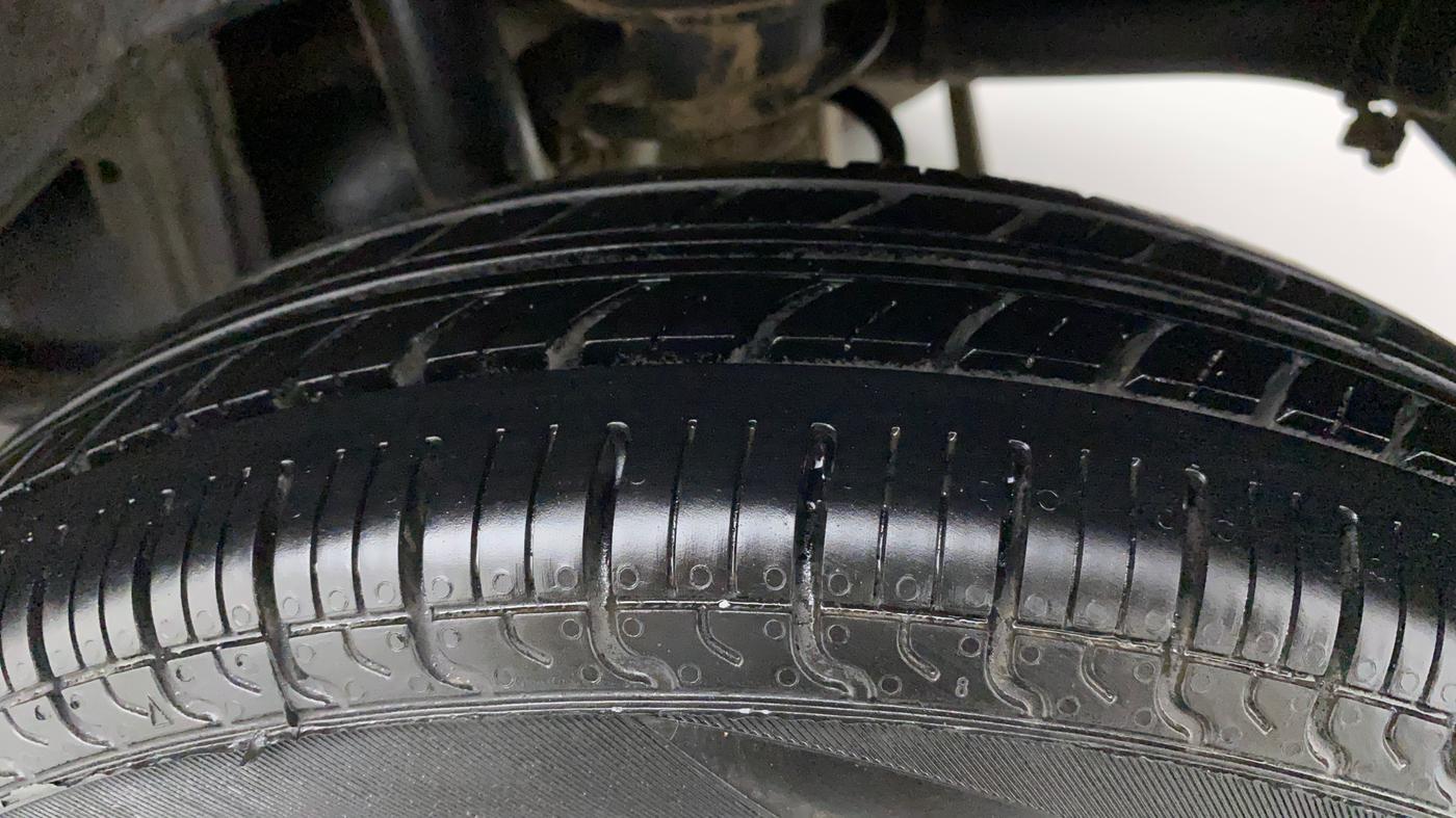 2019 Maruti Alto 800 LXI, Petrol, Manual, 45,424 km, Left Rear Tyre Tread