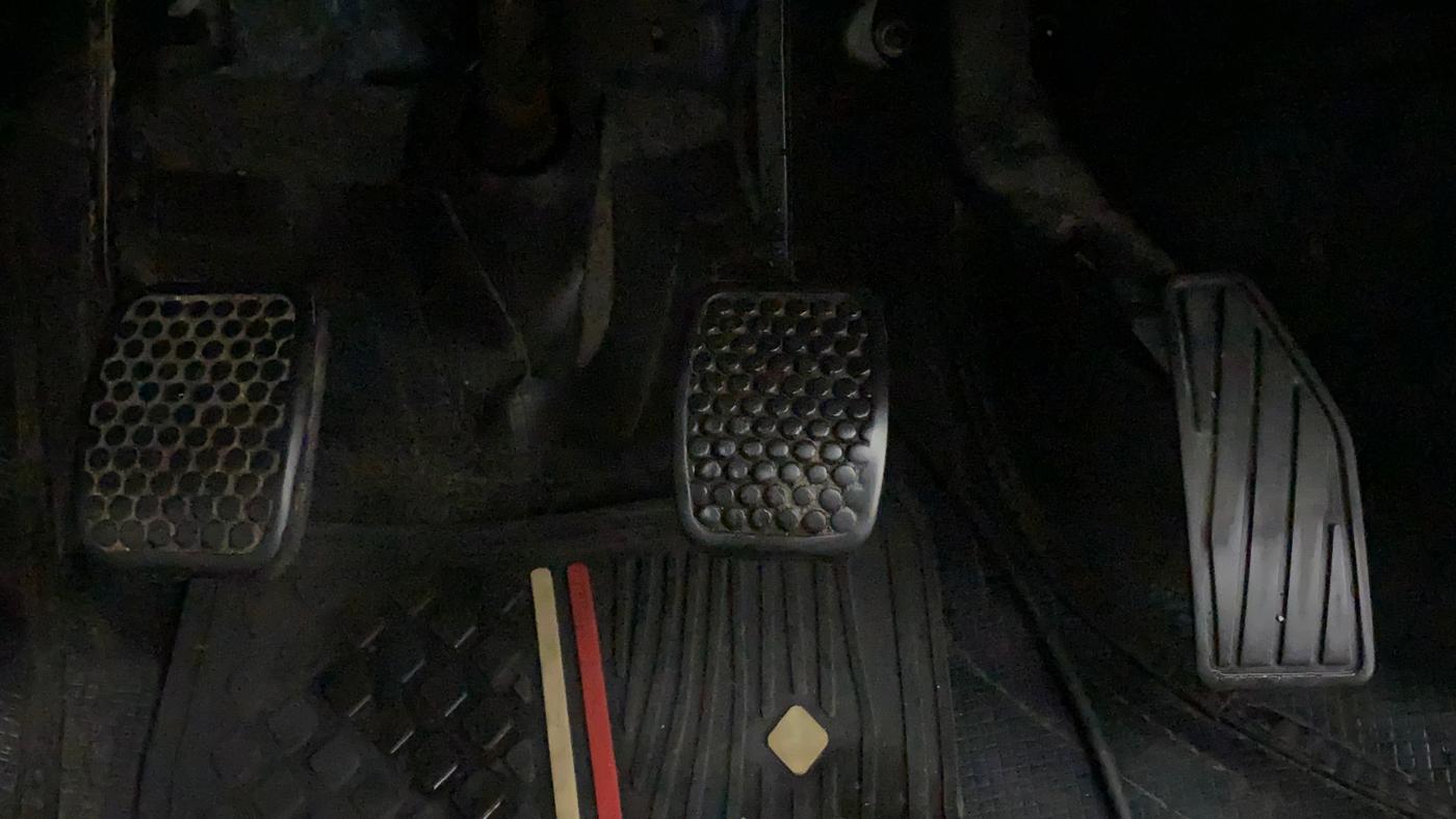 2019 Maruti Alto 800 LXI, Petrol, Manual, 45,424 km, Pedals