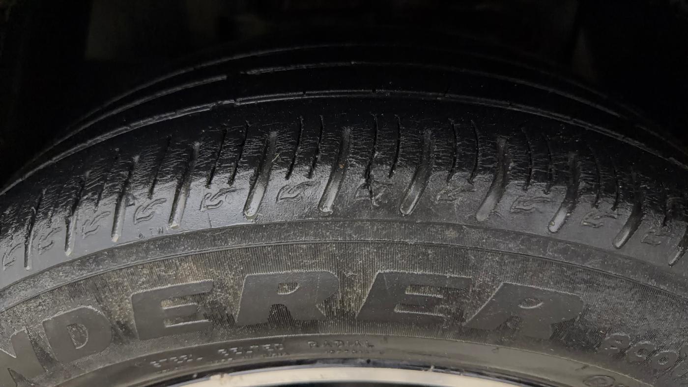 2018 Tata NEXON XZ PLUS PETROL, Petrol, Manual, 57,856 km, Left Front Tyre Tread