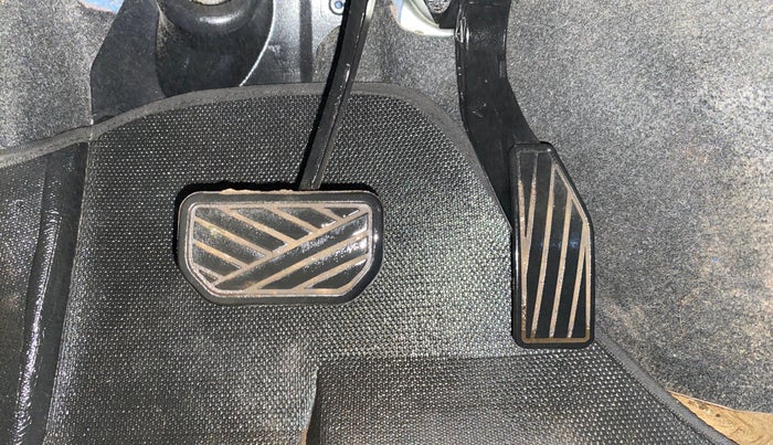 2018 Maruti IGNIS ZETA 1.2 AMT, Petrol, Automatic, 41,065 km, Pedals