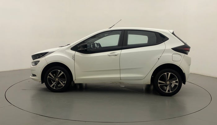2022 Tata ALTROZ XZA, Petrol, Automatic, 10,448 km, Left Side