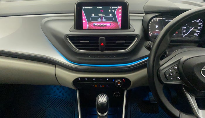 2022 Tata ALTROZ XZA, Petrol, Automatic, 10,448 km, Air Conditioner