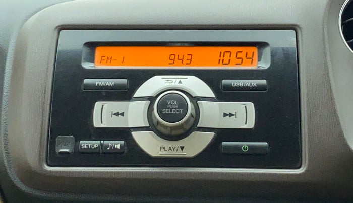 2013 Honda Brio S MT, Petrol, Manual, 70,283 km, Infotainment System