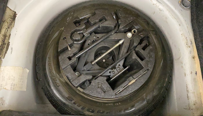 2017 Volkswagen Polo HIGHLINE1.2L, Petrol, Manual, 86,066 km, Spare Tyre